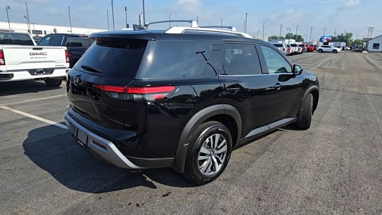 2023 Nissan Pathfinder SL Columbus OH