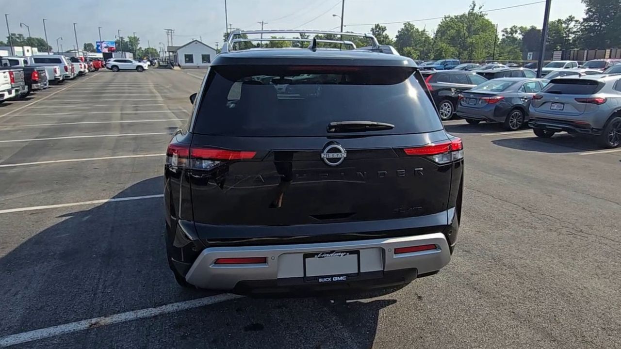 2023 Nissan Pathfinder SL Columbus OH