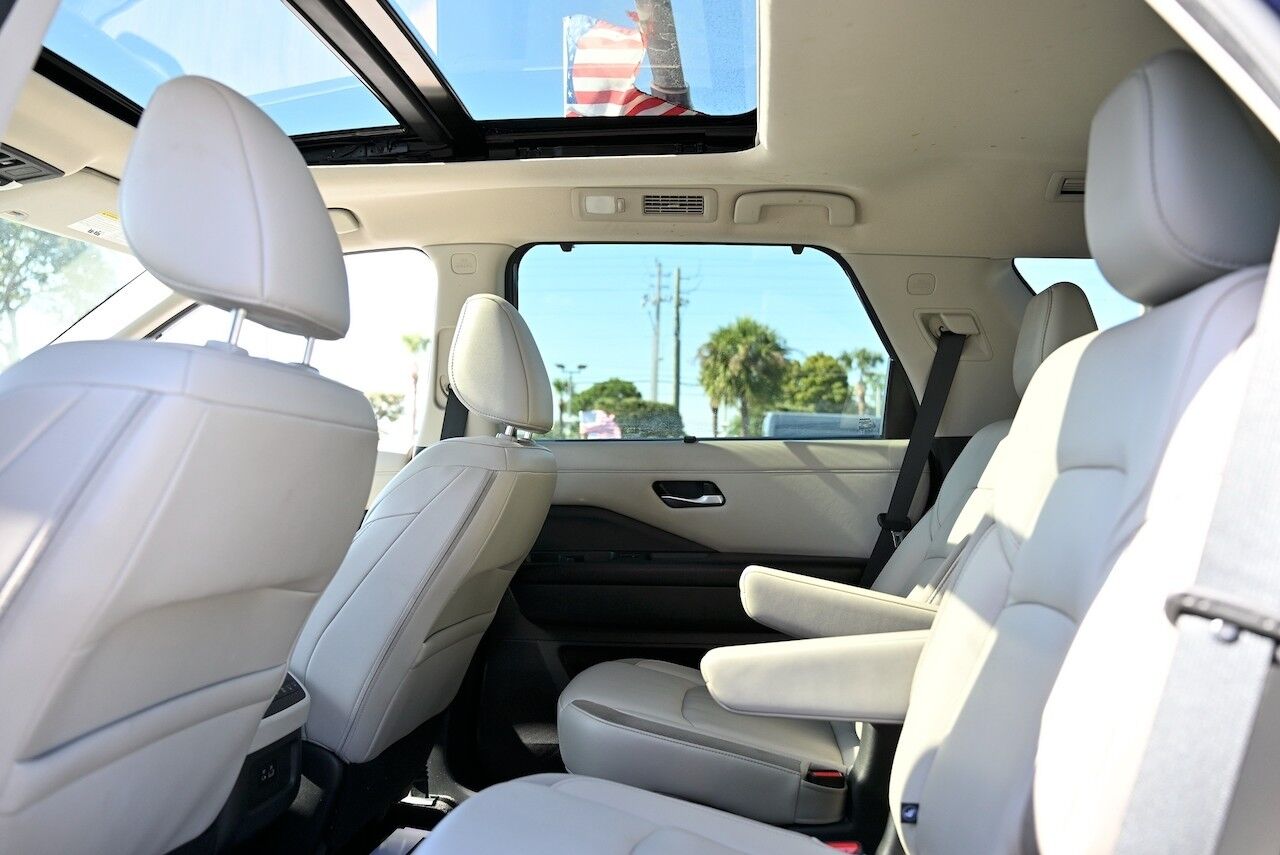 2023 Nissan Pathfinder SL Doral FL