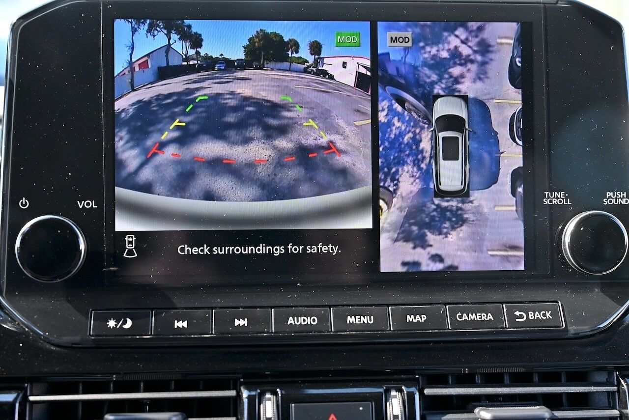 2023 Nissan Pathfinder SL Doral FL