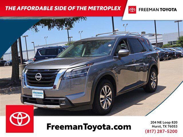 2023 Nissan Pathfinder SL Hurst TX