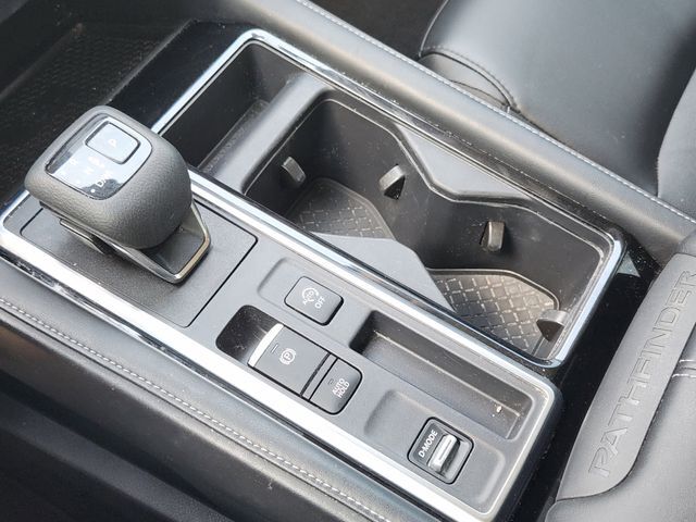 2023 Nissan Pathfinder SL Grapevine TX