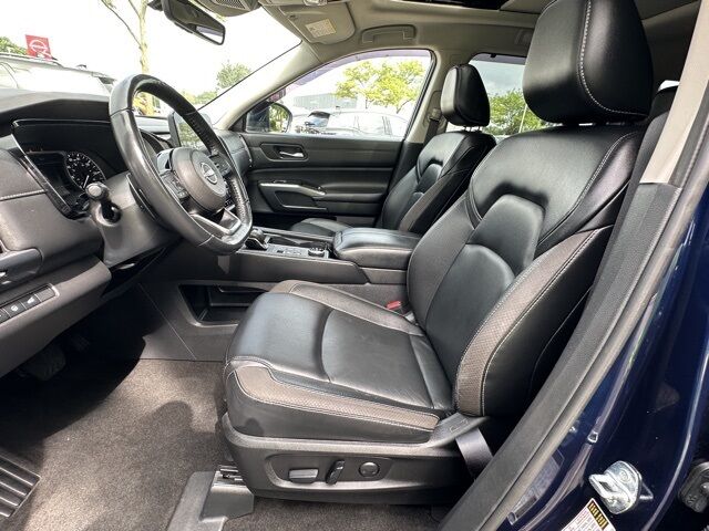 2023 Nissan Pathfinder SL Hoffman Estates IL