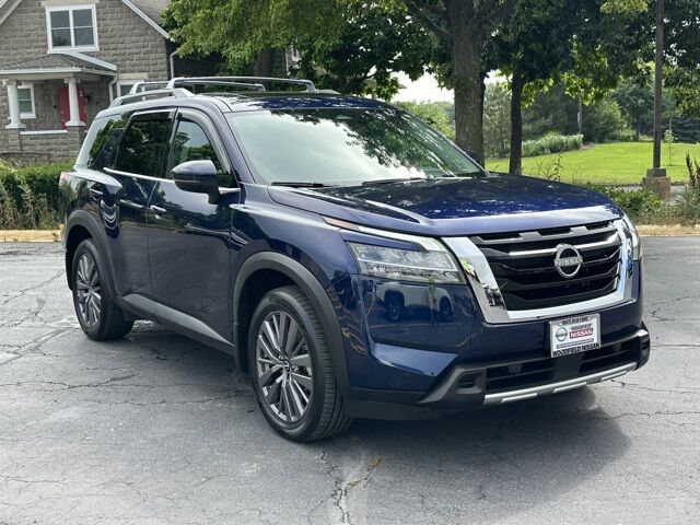 2023 Nissan Pathfinder SL Hoffman Estates IL