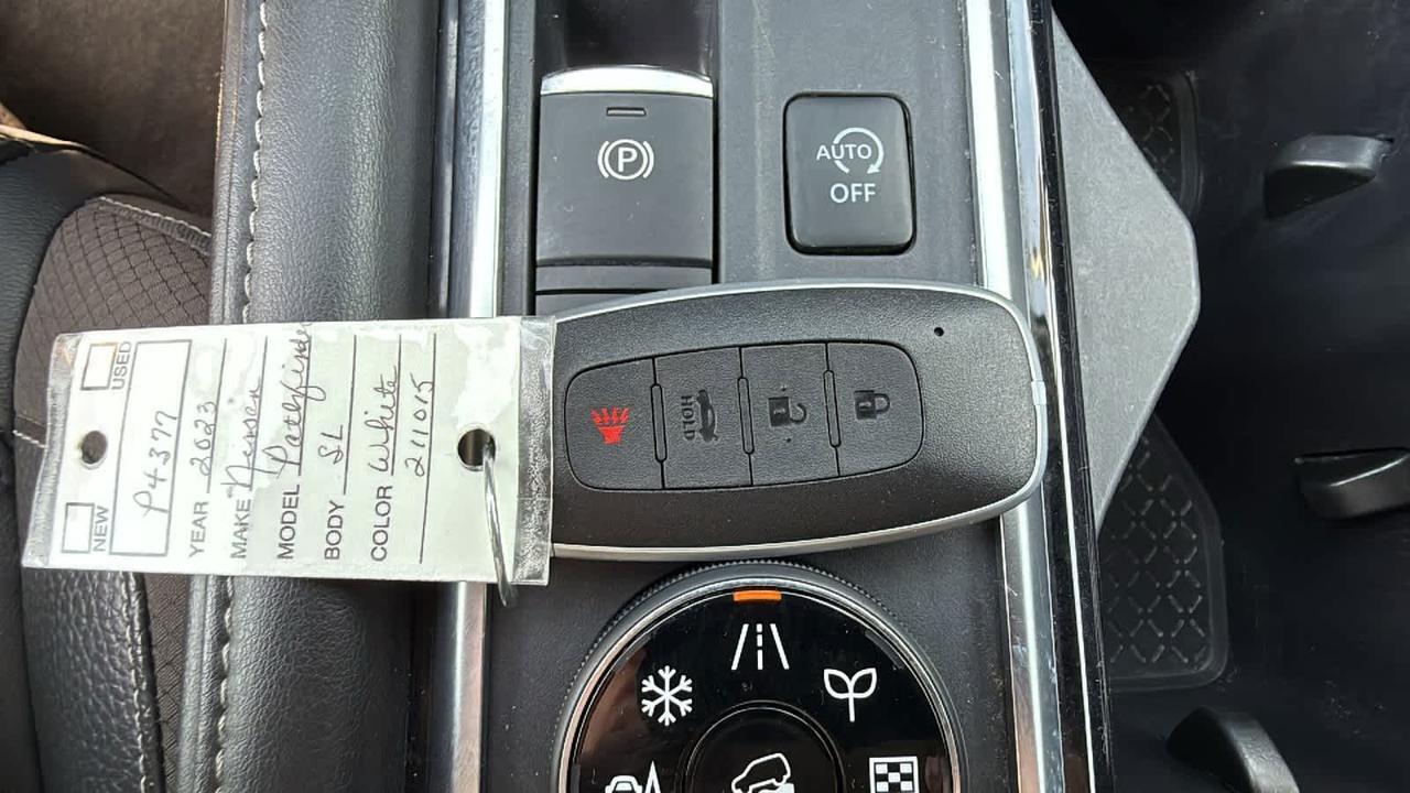 2023 Nissan Pathfinder SL Medford MA