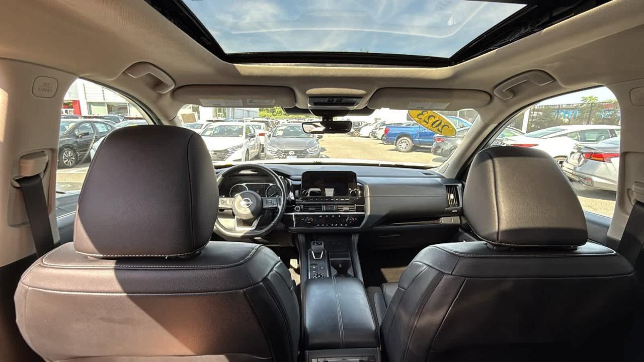 2023 Nissan Pathfinder SL Medford MA