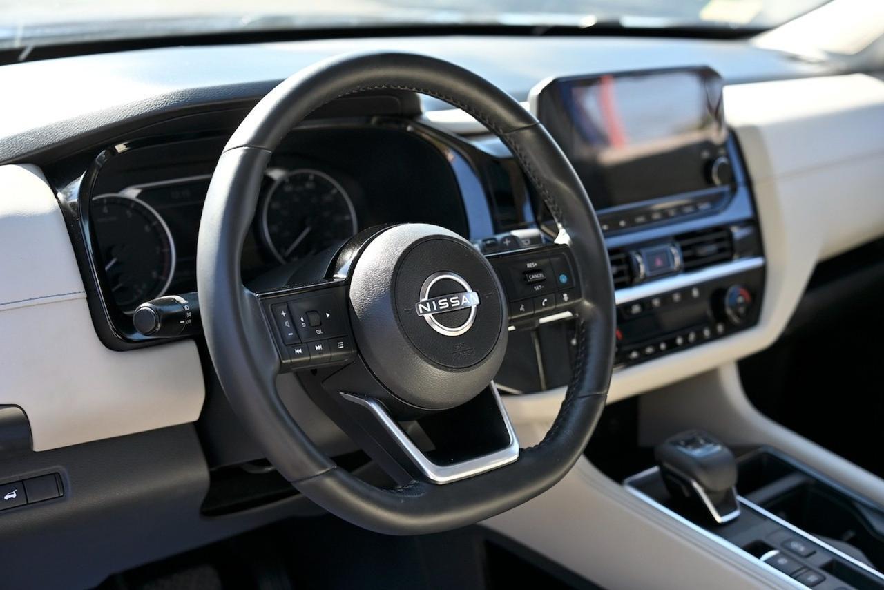 2023 Nissan Pathfinder SL Lake Worth FL