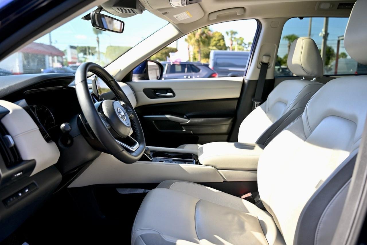 2023 Nissan Pathfinder SL Lake Worth FL