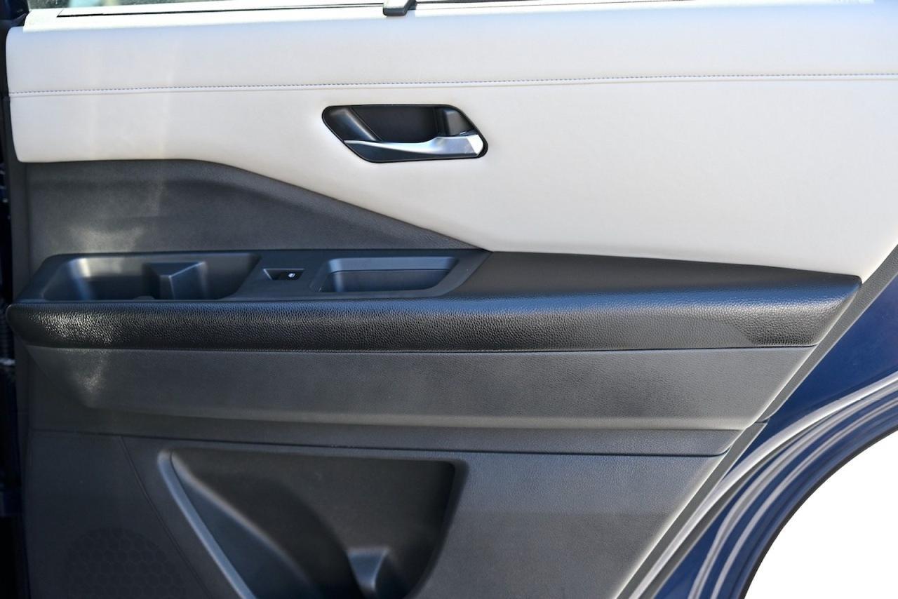 2023 Nissan Pathfinder SL Lake Worth FL