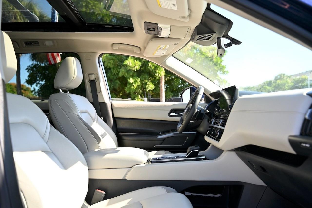 2023 Nissan Pathfinder SL Lake Worth FL