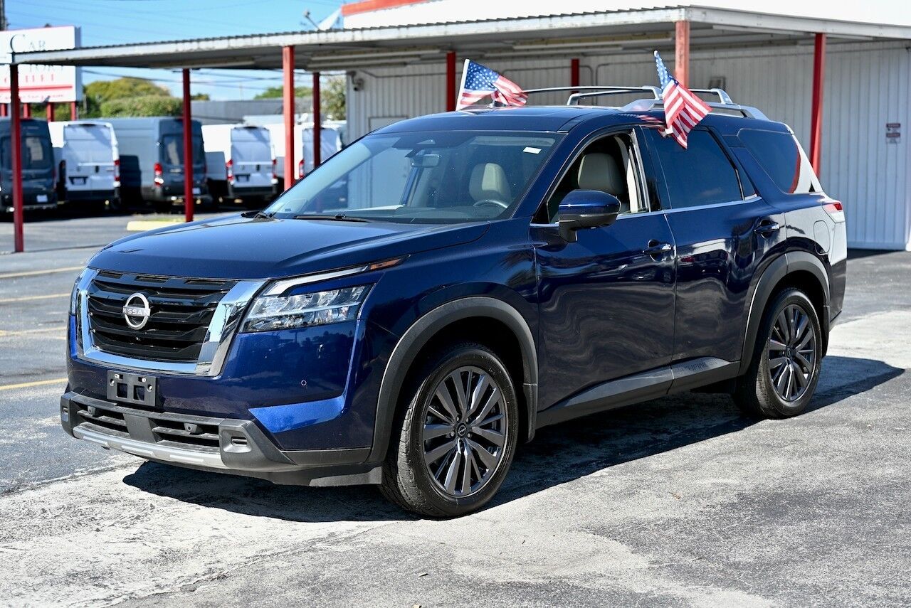 2023 Nissan Pathfinder SL Doral FL