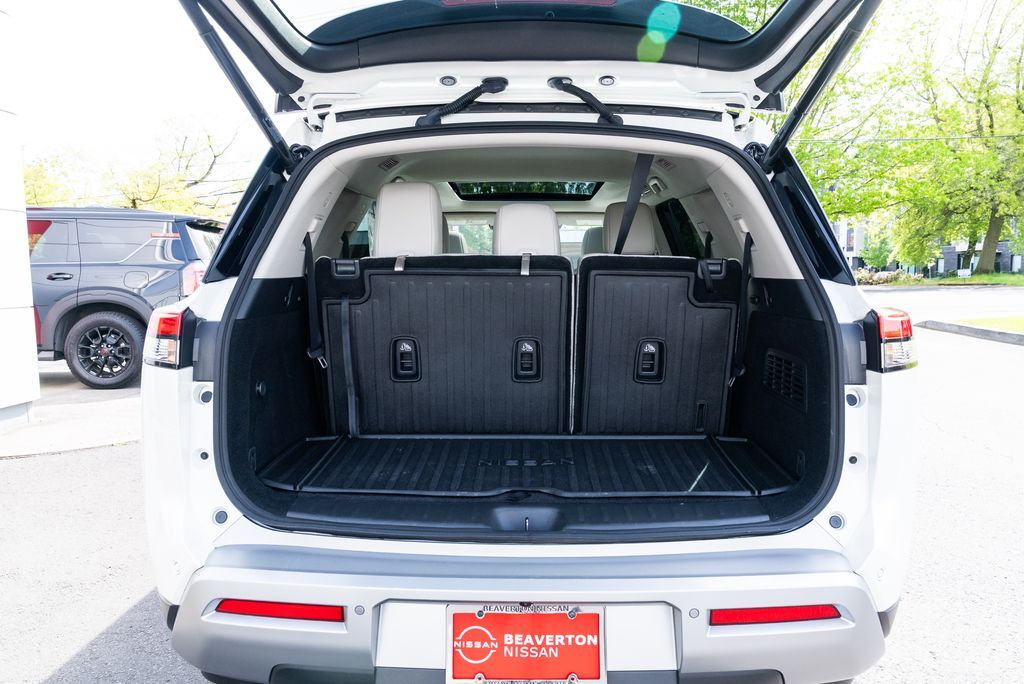 2023 Nissan Pathfinder SL Beaverton OR