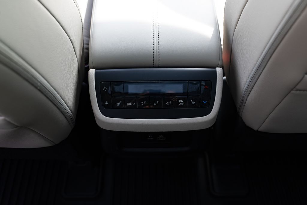 2023 Nissan Pathfinder SL Beaverton OR