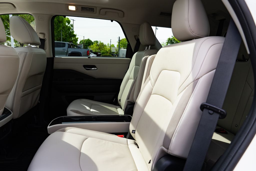 2023 Nissan Pathfinder SL Beaverton OR
