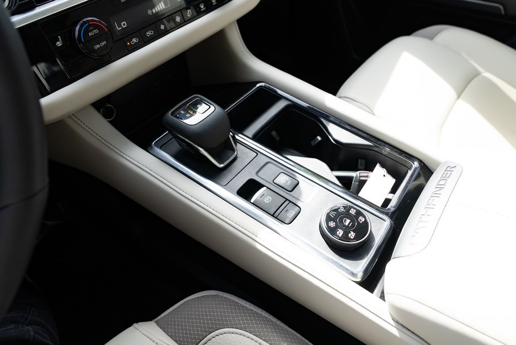 2023 Nissan Pathfinder SL Beaverton OR