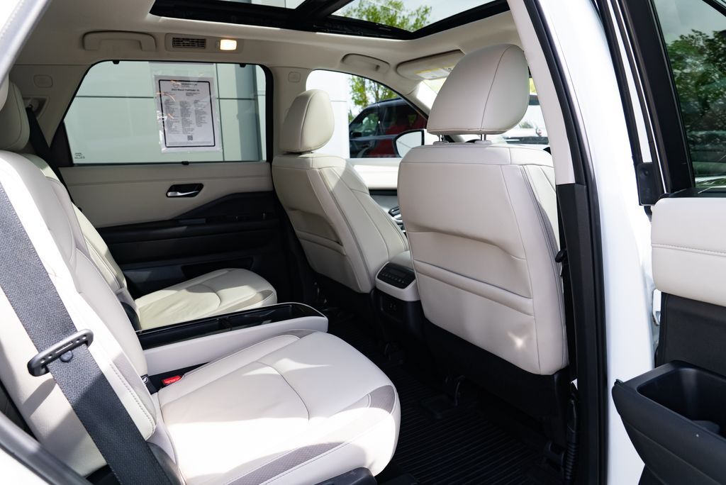 2023 Nissan Pathfinder SL Beaverton OR