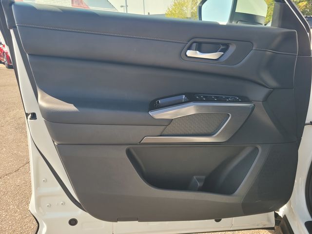 2023 Nissan Pathfinder SL Roseville CA