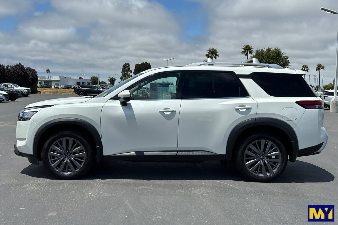 2023 Nissan Pathfinder SL Salinas CA