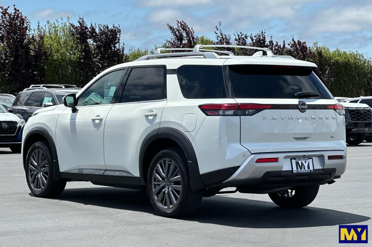 2023 Nissan Pathfinder SL Salinas CA