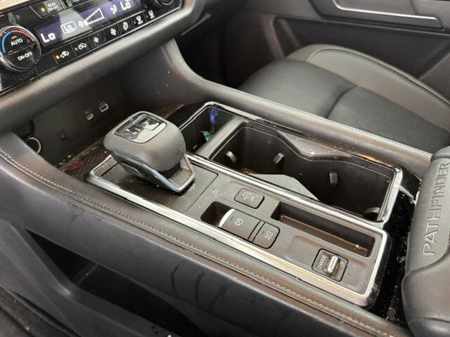 2023 Nissan Pathfinder SL New Braunfels TX