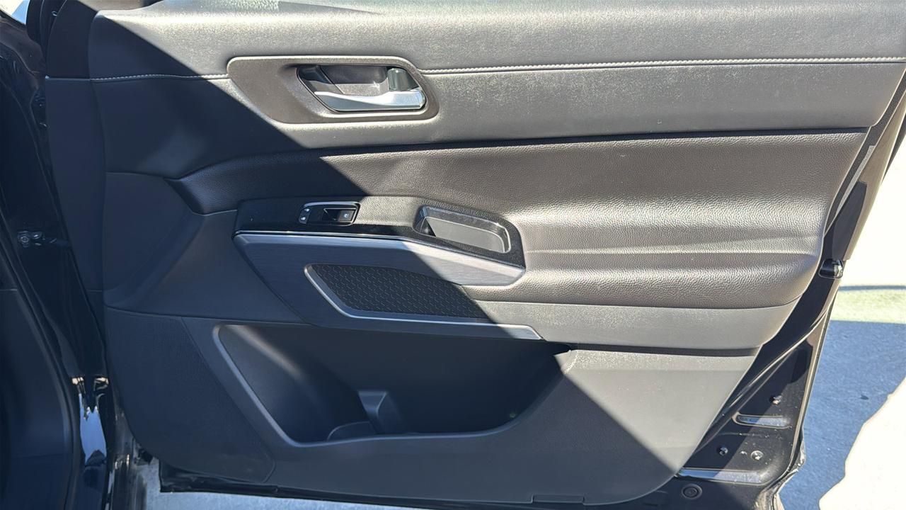 2023 Nissan Pathfinder SL  Selma TX