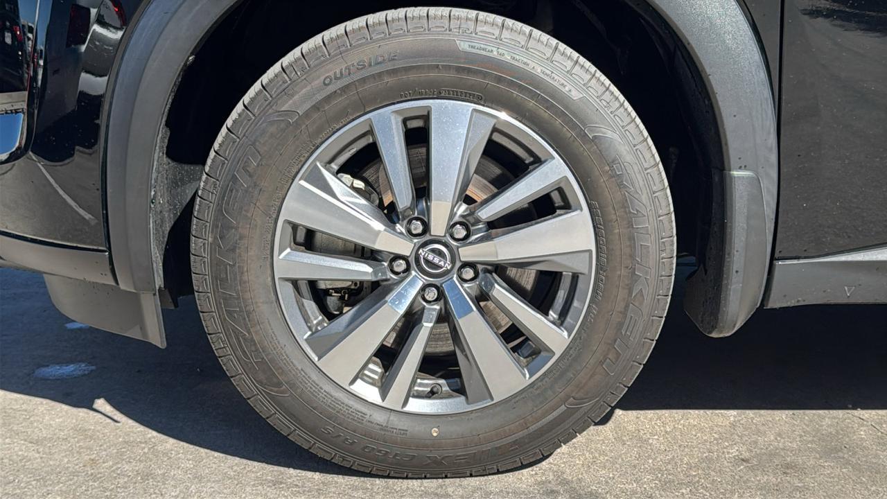 2023 Nissan Pathfinder SL  Selma TX