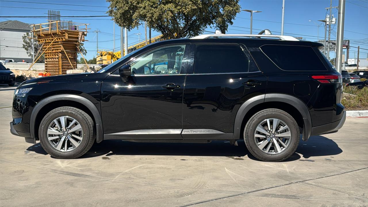 2023 Nissan Pathfinder SL  Selma TX