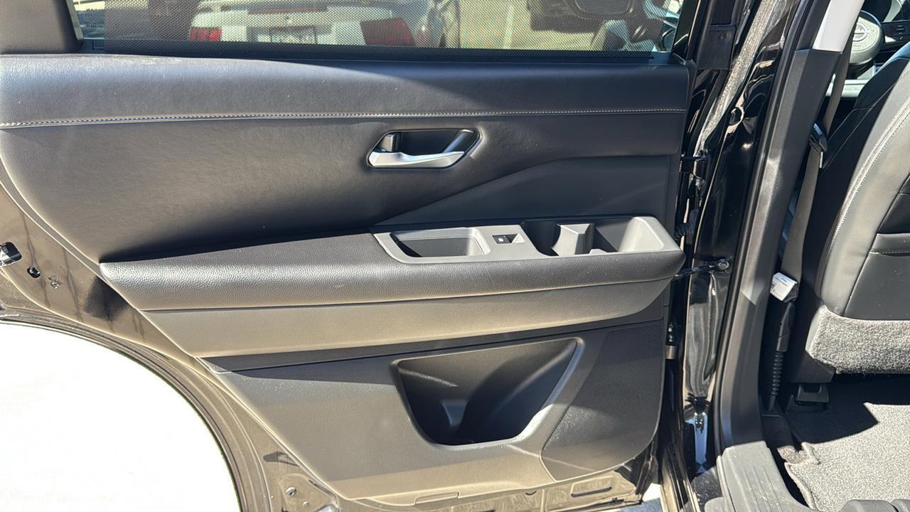 2023 Nissan Pathfinder SL  Selma TX