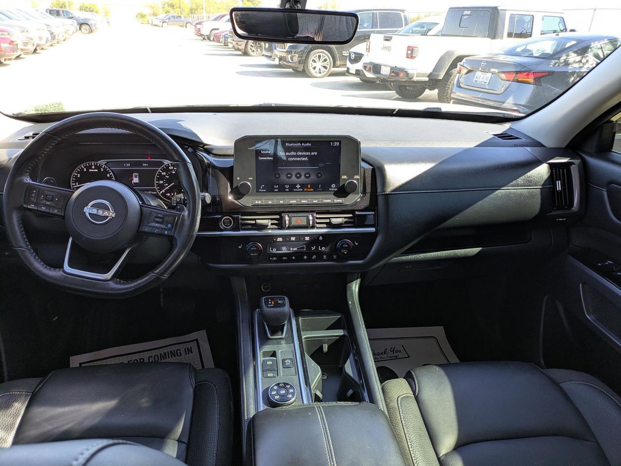 2023 Nissan Pathfinder SL Castroville TX