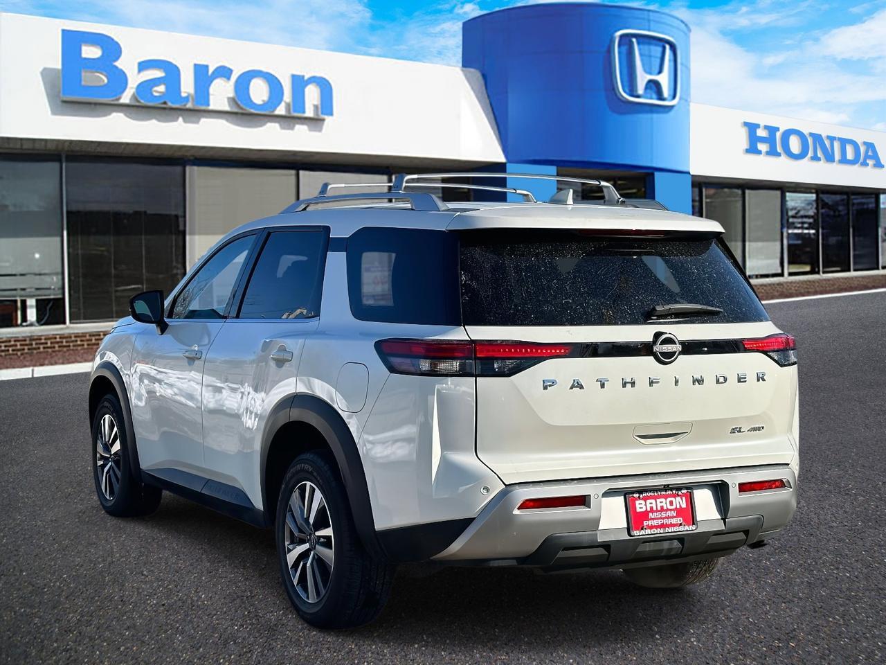 2023 Nissan Pathfinder SL San Clemente CA