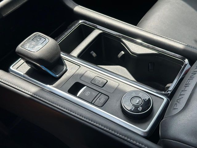2023 Nissan Pathfinder SL Cape Girardeau MO