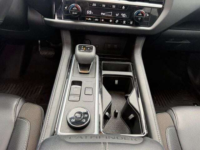 2023 Nissan Pathfinder SL Cape Girardeau MO