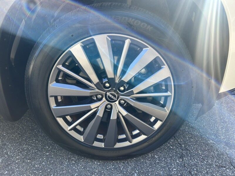 2023 Nissan Pathfinder SL Webster MA