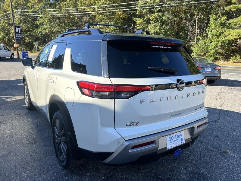 2023 Nissan Pathfinder SL Webster MA