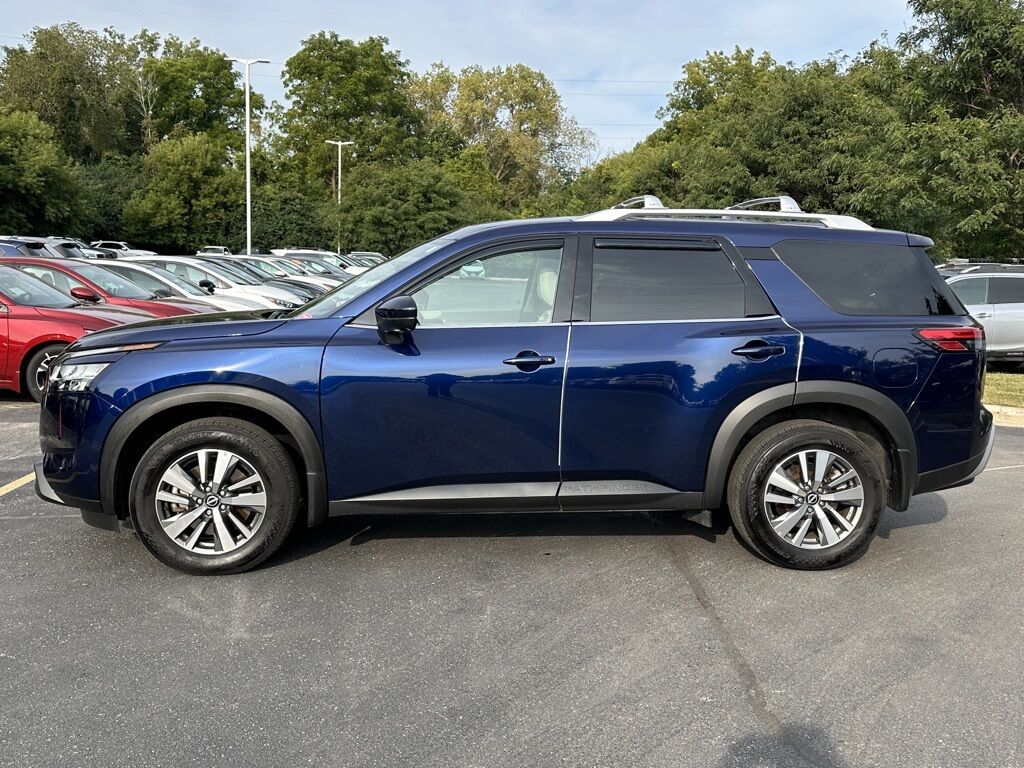 2023 Nissan Pathfinder SL w/Black Appearance Pkg San Clemente CA