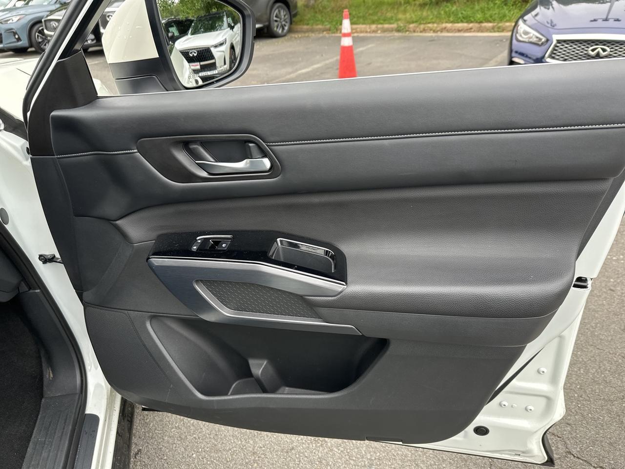 2023 Nissan Pathfinder SL Chantilly VA