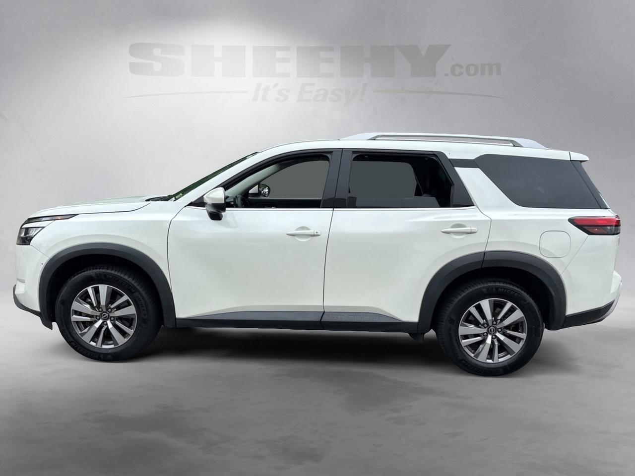 2023 Nissan Pathfinder SL Chantilly VA