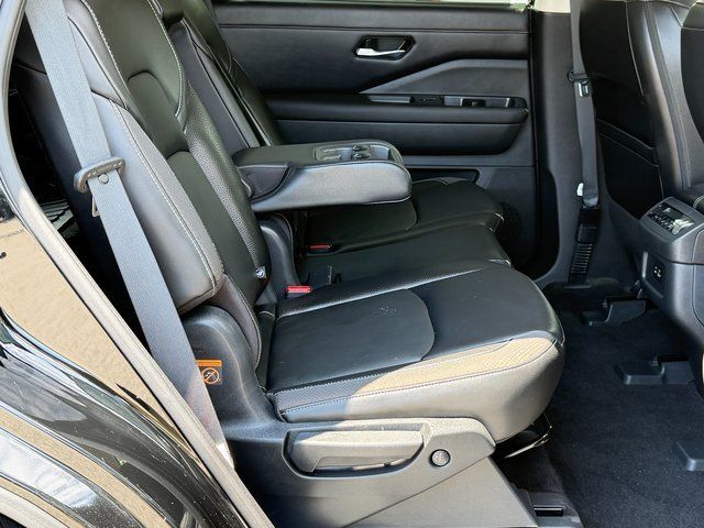 2023 Nissan Pathfinder SL Springfield VA
