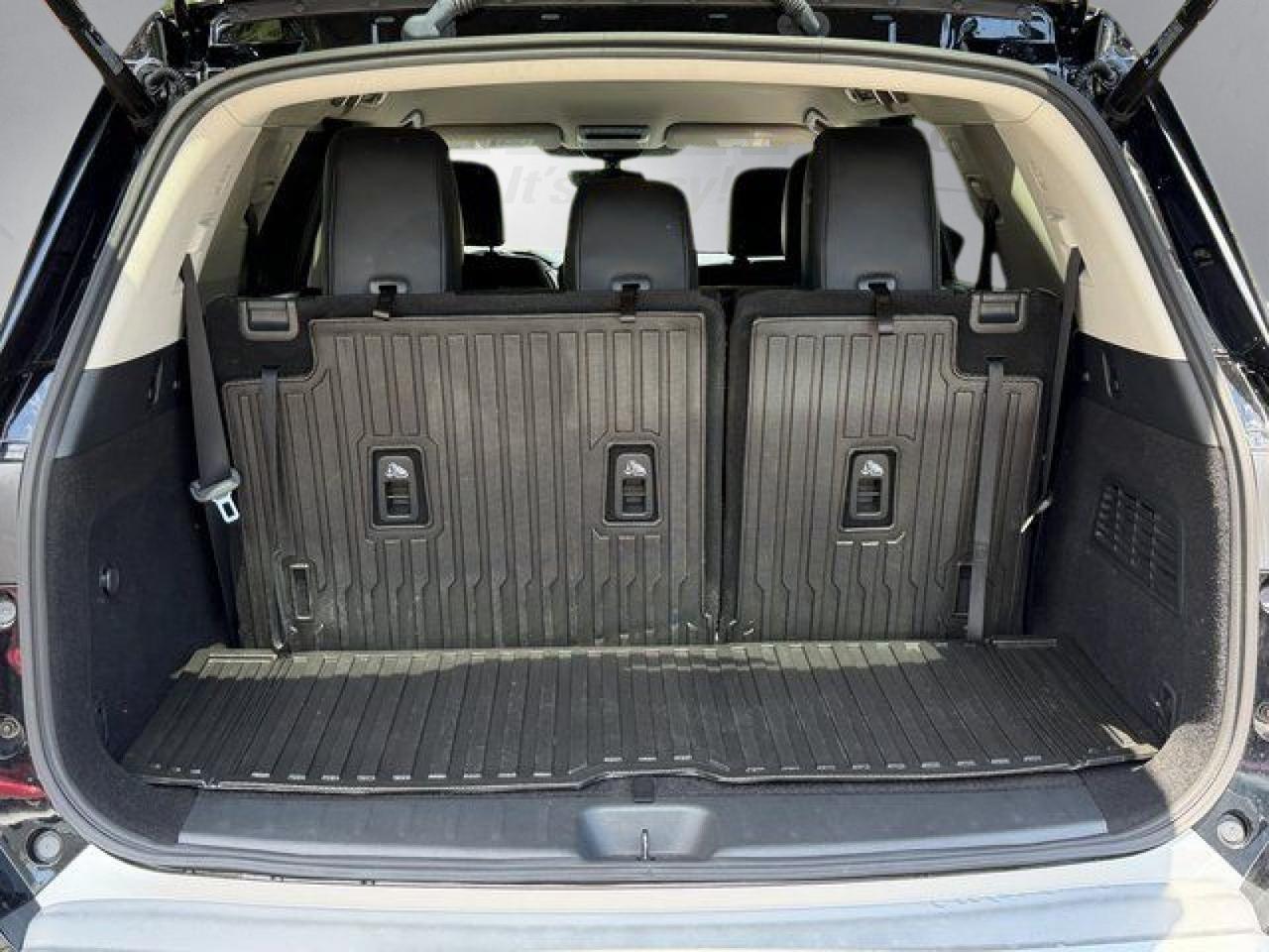 2023 Nissan Pathfinder SL Springfield VA