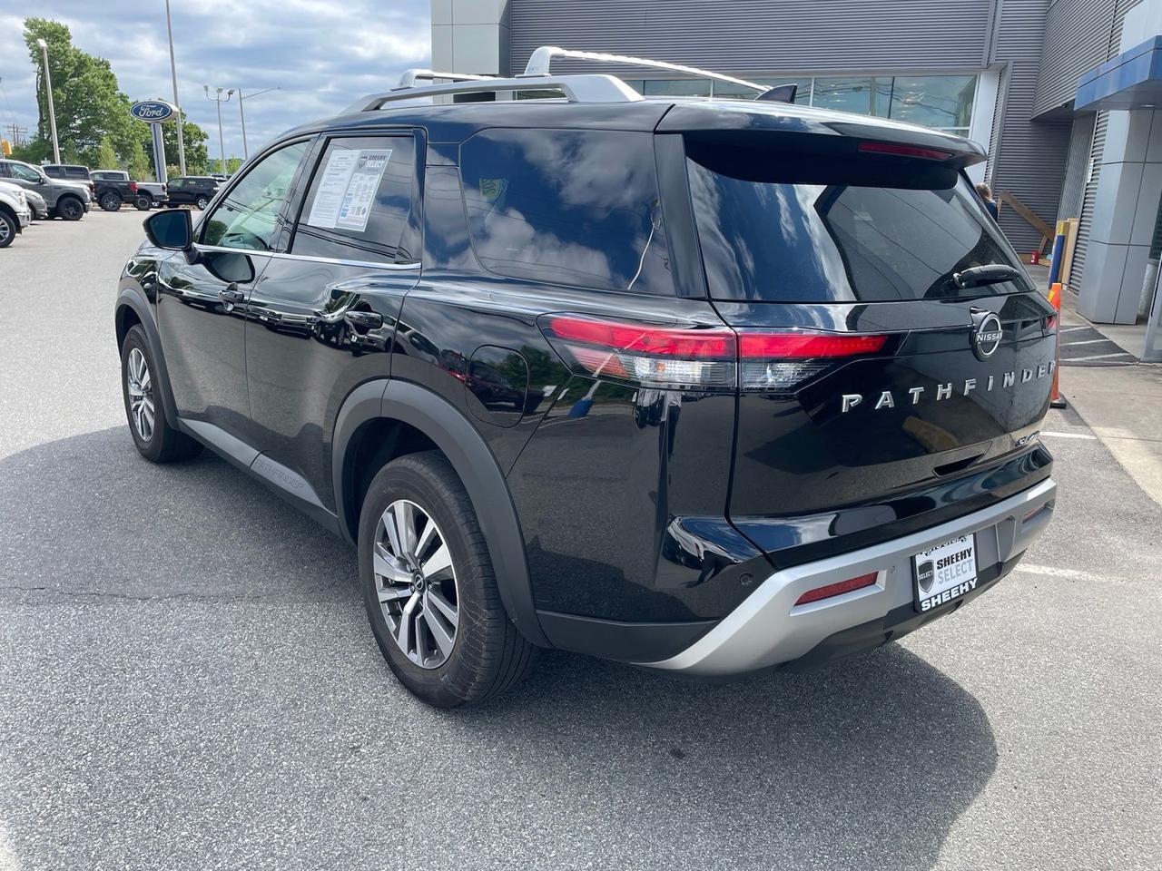 2023 Nissan Pathfinder SL Springfield VA