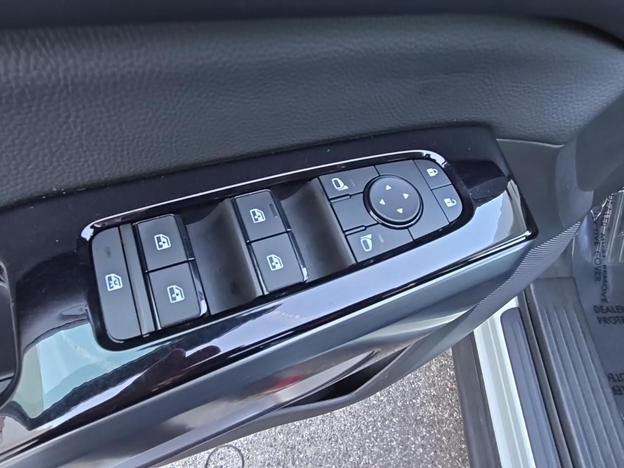 2023 Nissan Pathfinder SL Glen Burnie MD