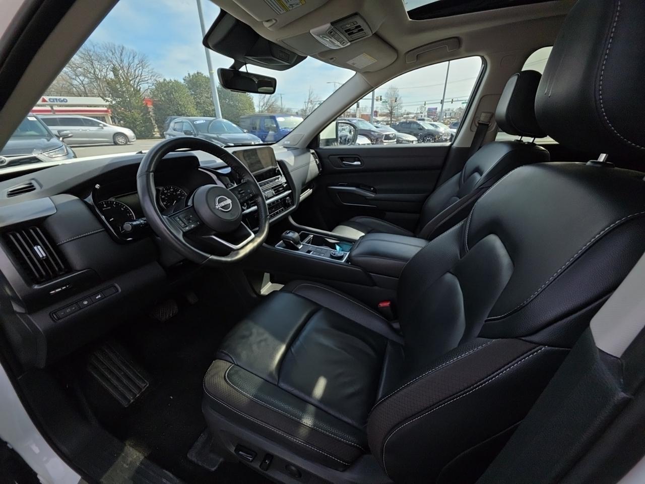 2023 Nissan Pathfinder SL Glen Burnie MD