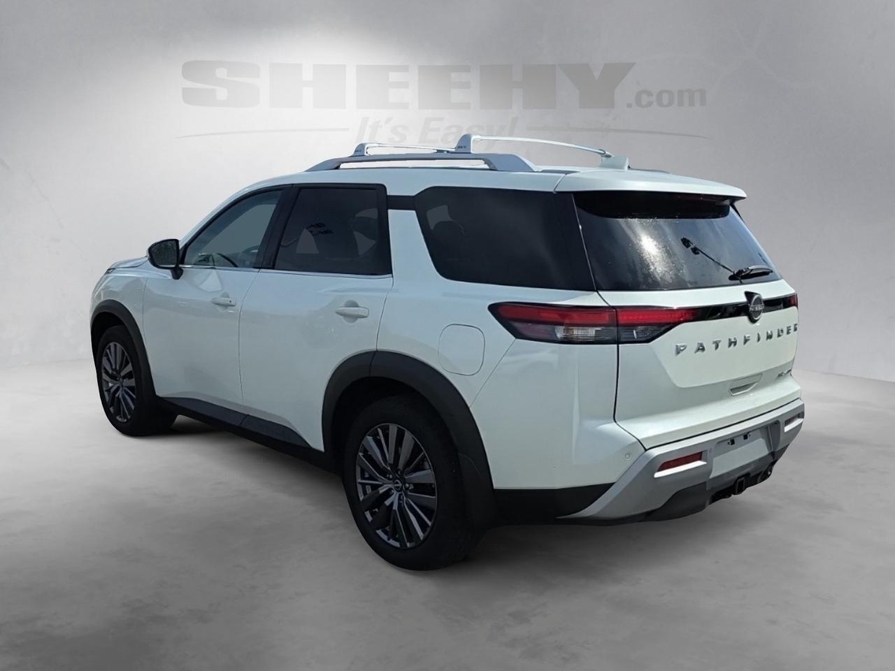 2023 Nissan Pathfinder SL Glen Burnie MD