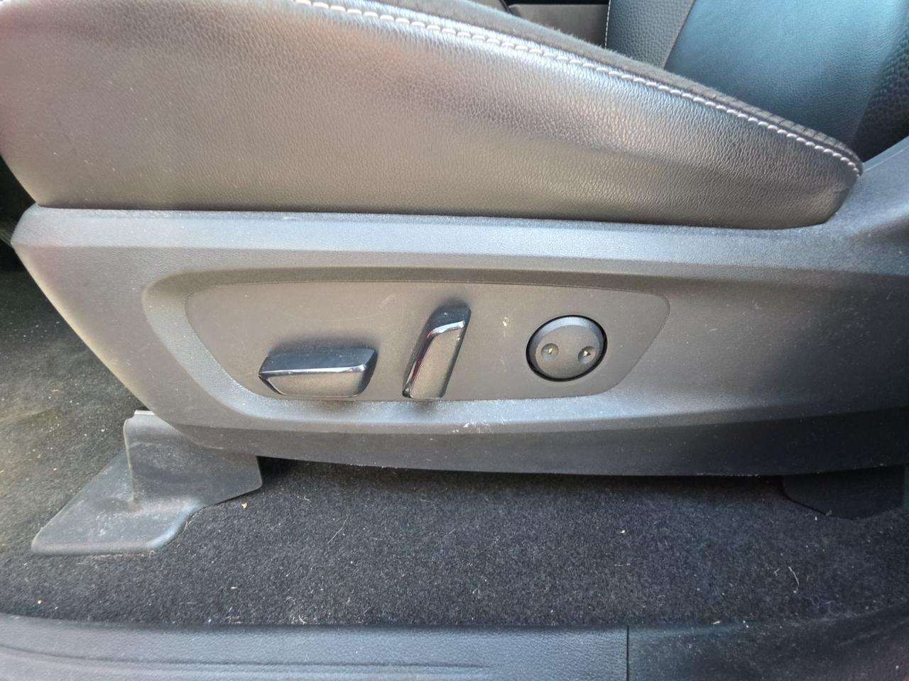 2023 Nissan Pathfinder SL Glen Burnie MD