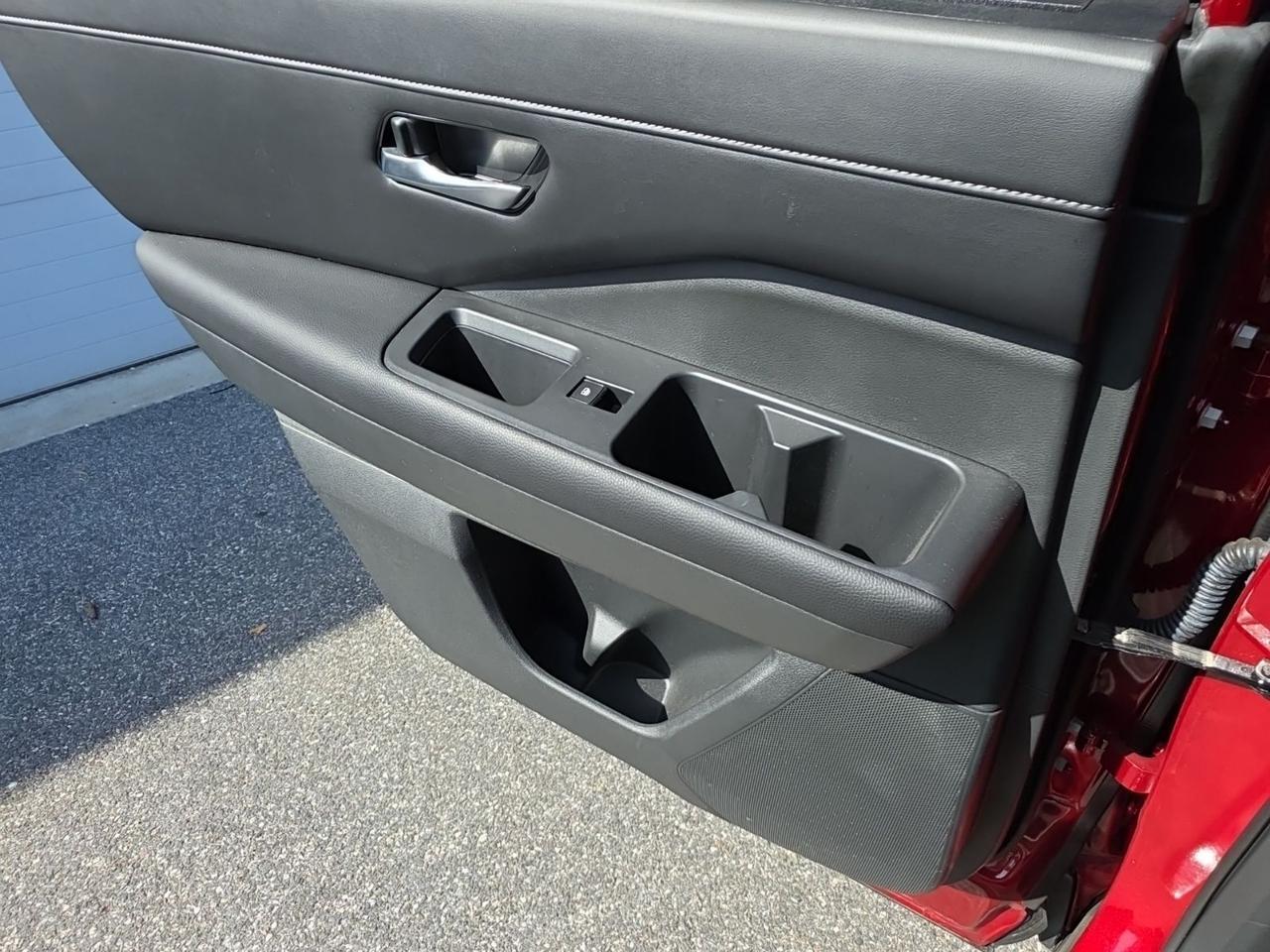 2023 Nissan Pathfinder SL Glen Burnie MD