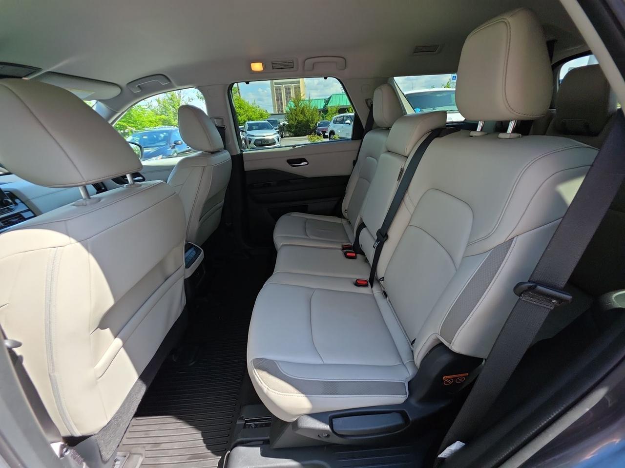 2023 Nissan Pathfinder SL Glen Burnie MD
