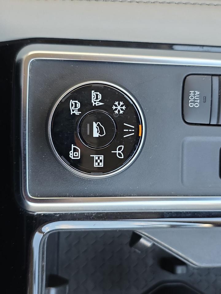 2023 Nissan Pathfinder SL Glen Burnie MD