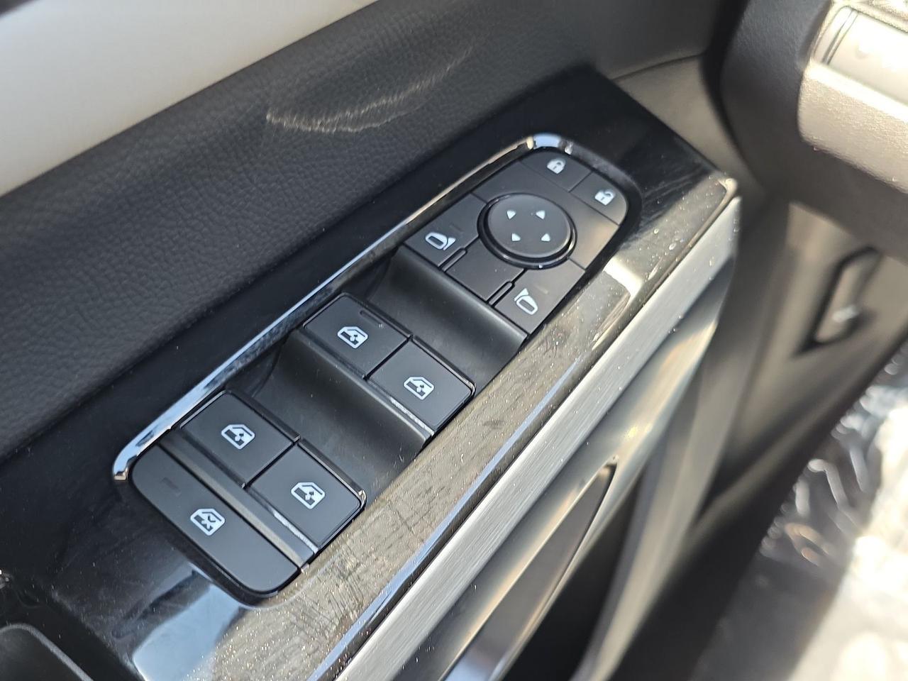 2023 Nissan Pathfinder SL Glen Burnie MD