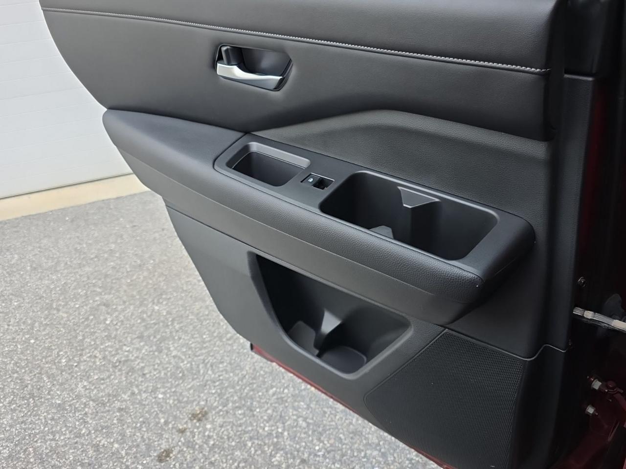 2023 Nissan Pathfinder SL Glen Burnie MD