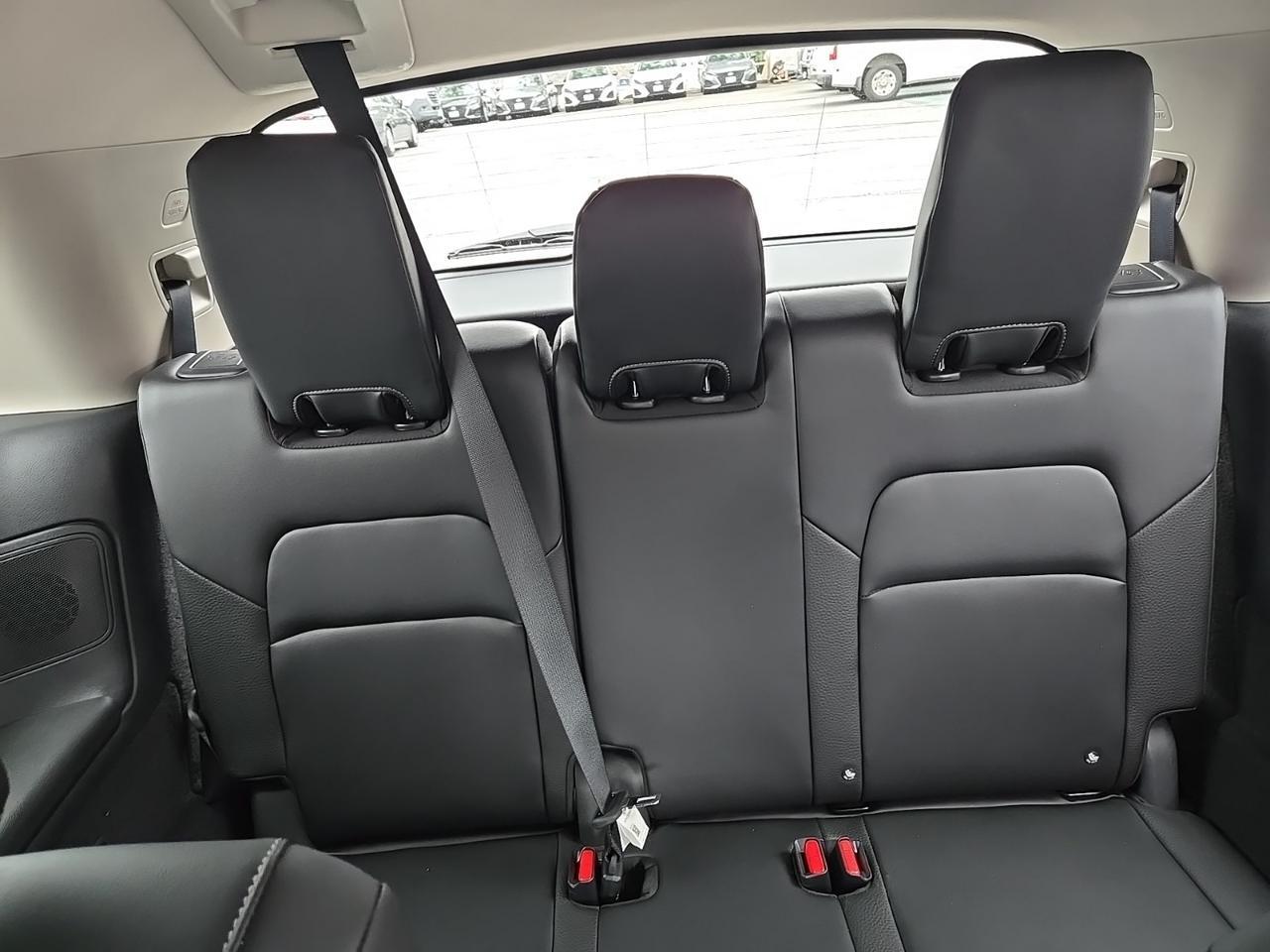 2023 Nissan Pathfinder SL Glen Burnie MD